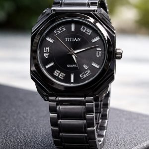 TITAN Boys Watch – CD Lock Edition