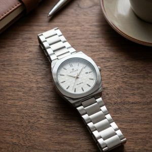TITAN Quartz Men's Watch